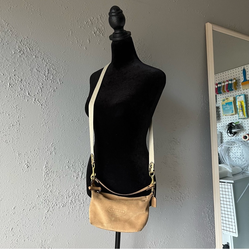 Suede Leatherware Tan Coach Mini Bag Cross Body Strap - Picture 2 of 10